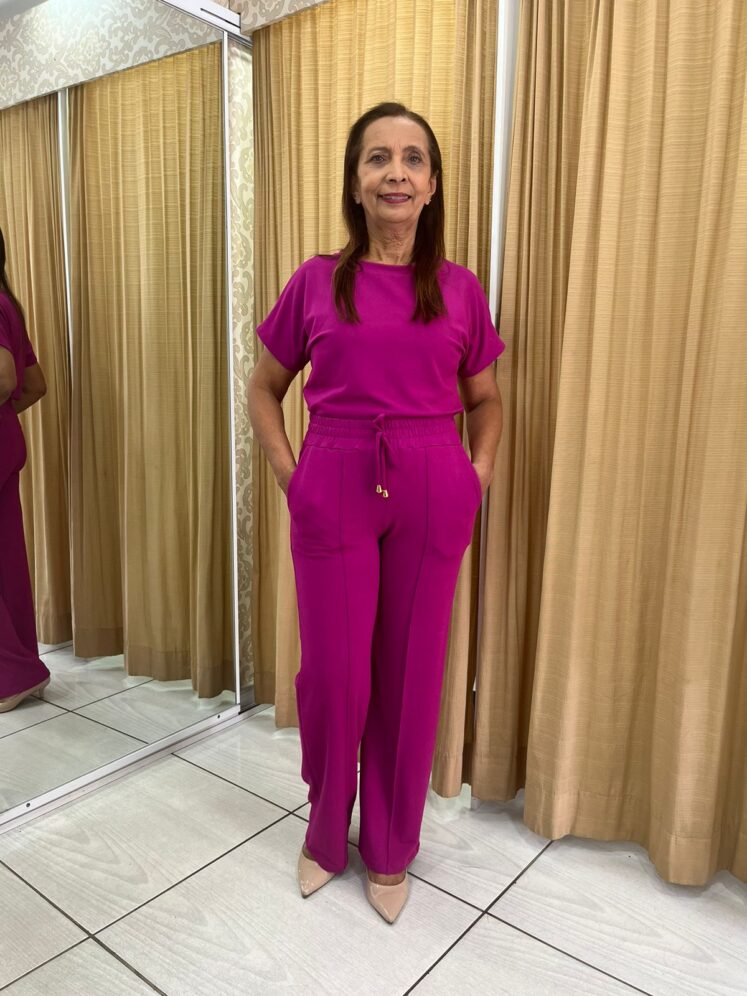 Conjunto feminino calça e blusa - Image 3