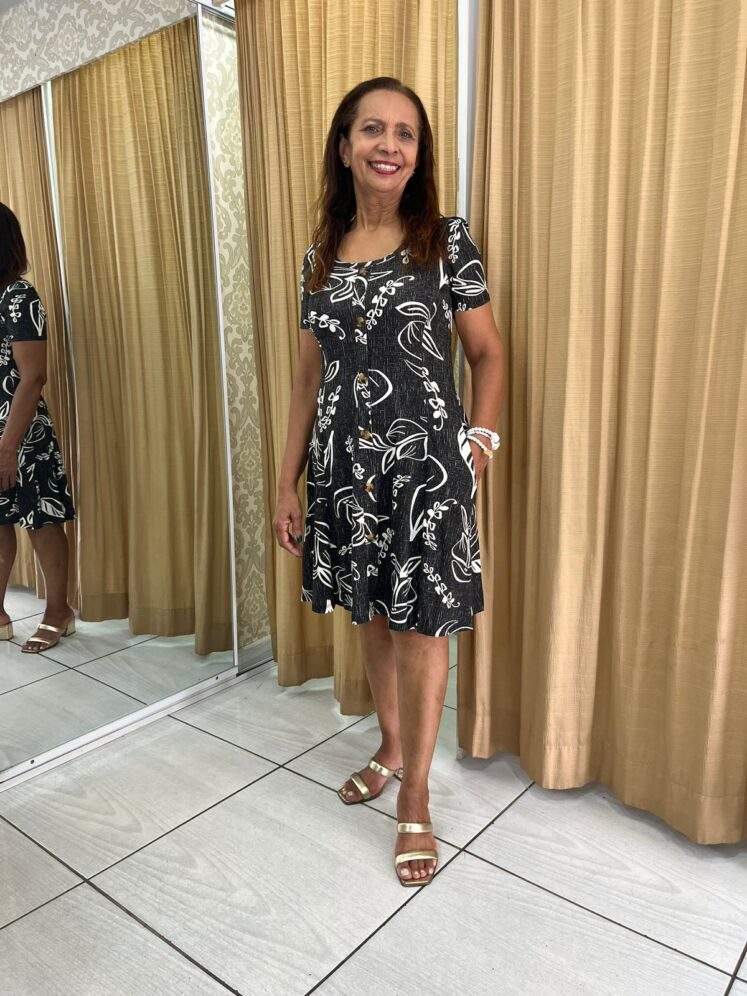 Vestido curto com Botões - Image 2