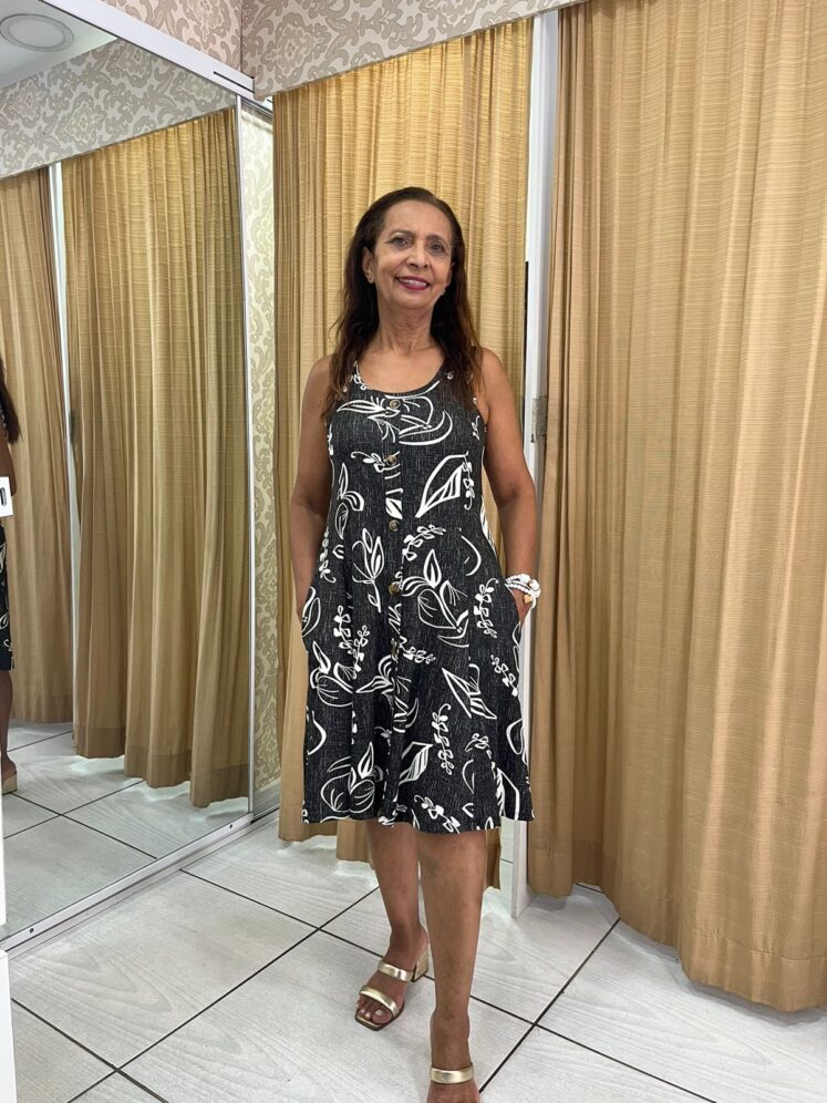 Vestido Regata com Botões - Image 2