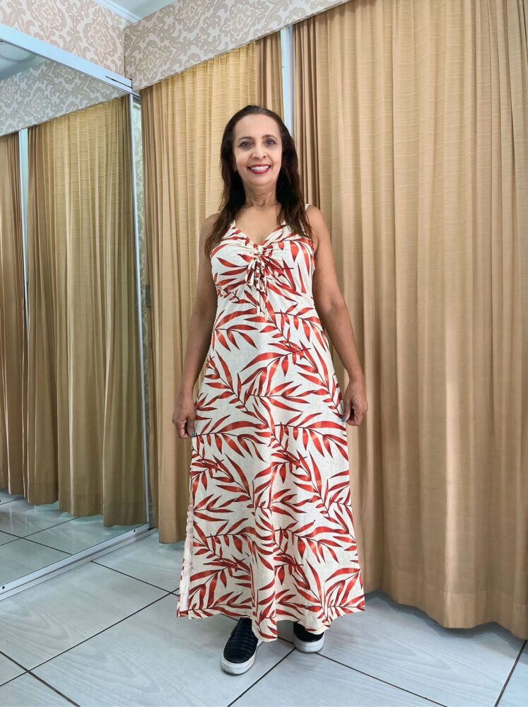 Vestido longo plus size estampado